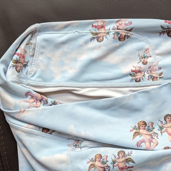STAX Angel Print Leggings - RARE - Picture 3 of 5